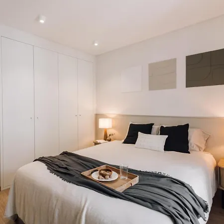 Olot - 2 Bedroom, Terrace And Parking In Alcantara * Lisbon