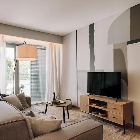Olot - 2 Bedroom, Terrace And Parking In Alcantara * Lisbon